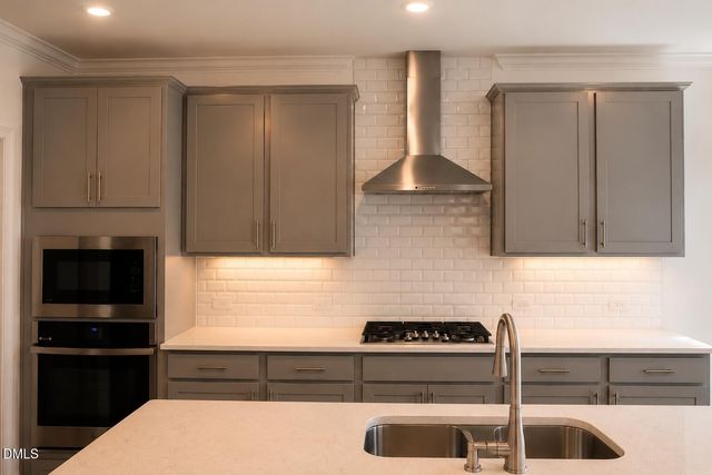 1565 Goldfinch Perch Lane, Knightdale, NC 27545