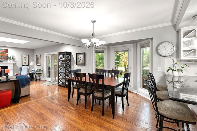 335 Fordcroft Drive, Rochester Hills, MI 48309