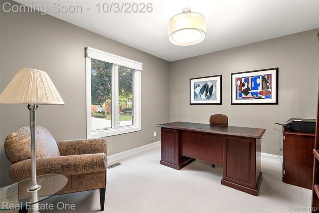 335 Fordcroft Drive, Rochester Hills, MI 48309