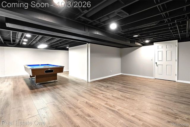 335 Fordcroft Drive, Rochester Hills, MI 48309