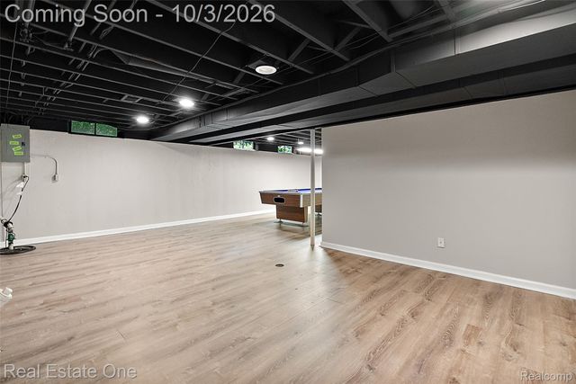 335 Fordcroft Drive, Rochester Hills, MI 48309