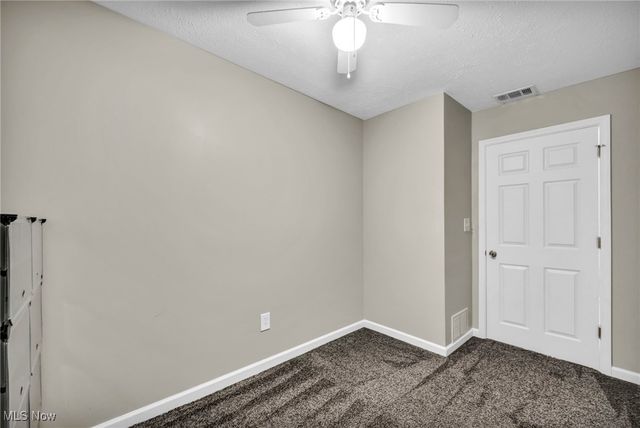 358 Roosevelt Avenue, Elyria, OH 44035