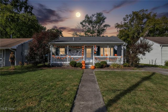 358 Roosevelt Avenue, Elyria, OH 44035