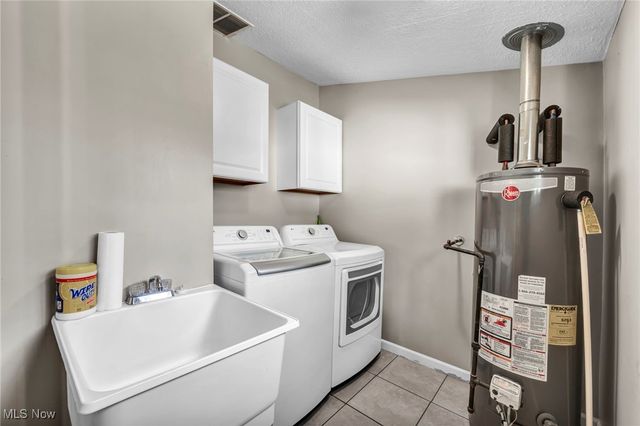 358 Roosevelt Avenue, Elyria, OH 44035