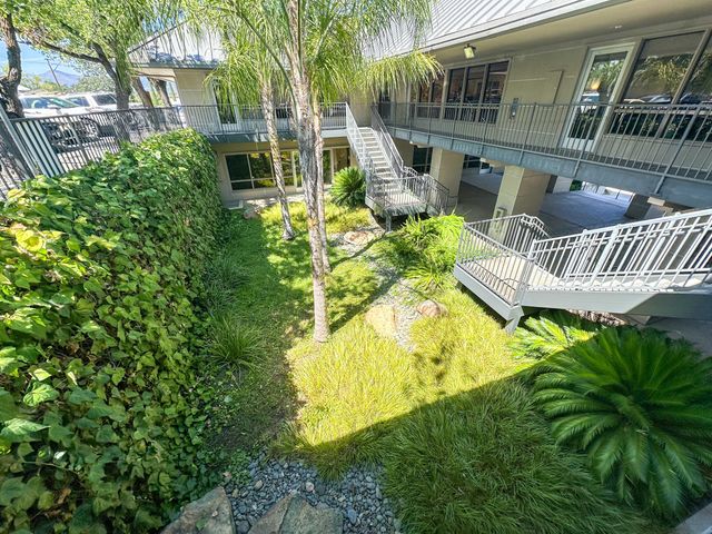 1388 Court Street, C C, Redding, CA 96001