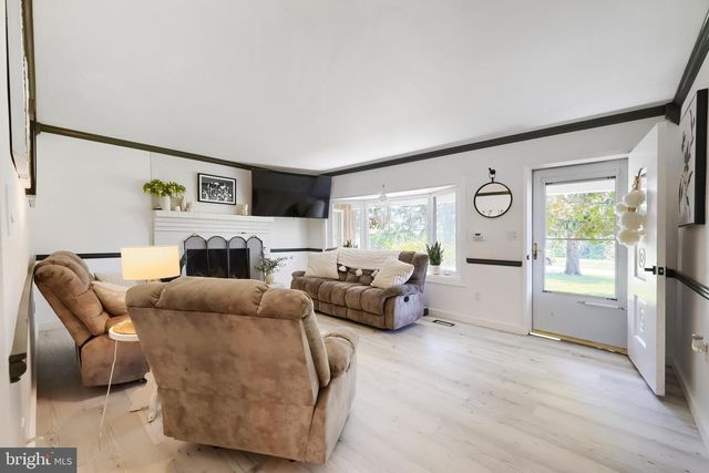 1456 DEER PARK RD, Finksburg, MD 21048