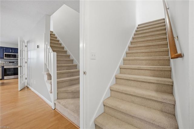 247 Judith CIR, Yorktown, VA 23693