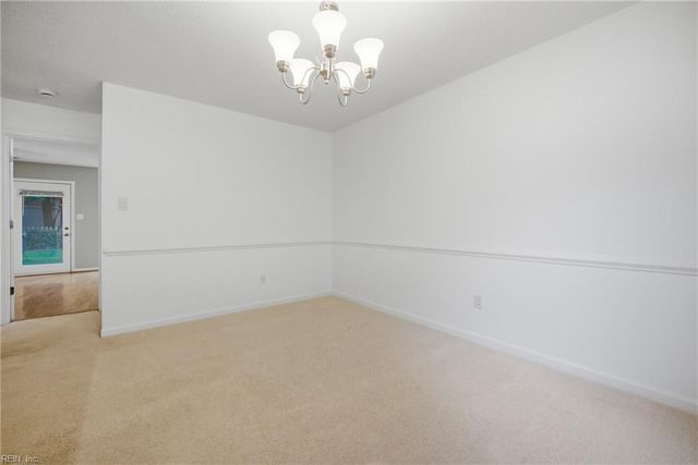 247 Judith CIR, Yorktown, VA 23693