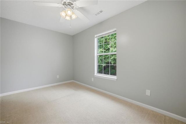 247 Judith CIR, Yorktown, VA 23693