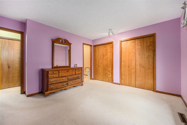 4886 Weston Avenue, Kalamazoo, MI 49006