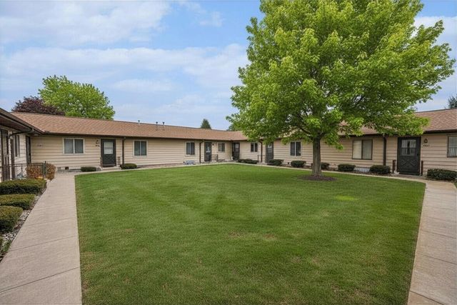 4886 Weston Avenue, Kalamazoo, MI 49006