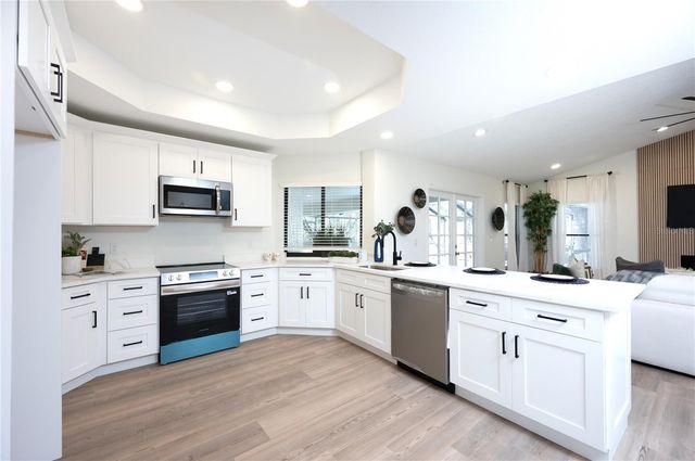 14817 FARNHAM WAY, Tampa, FL 33624