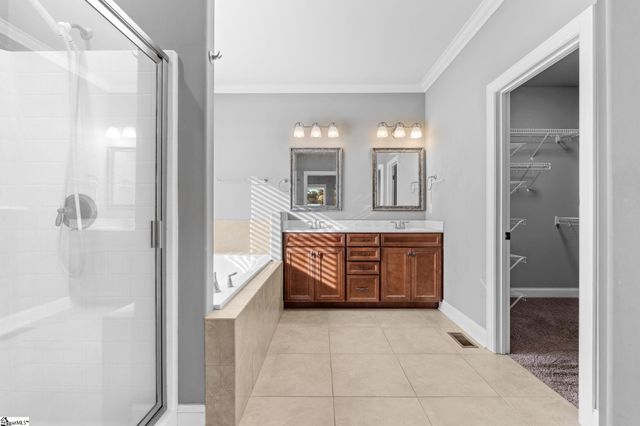 34 Oak Grove Lake Road, Greenville, SC 29615