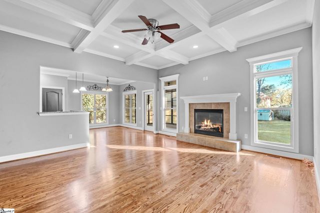 34 Oak Grove Lake Road, Greenville, SC 29615