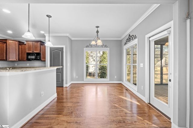 34 Oak Grove Lake Road, Greenville, SC 29615