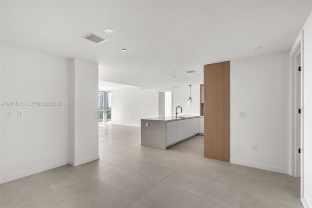 2200 Brickell Avenue 416, Miami, FL 33129