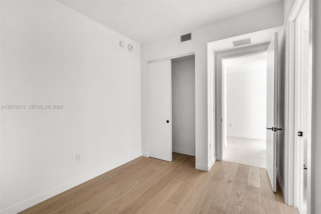 2200 Brickell Avenue 416, Miami, FL 33129