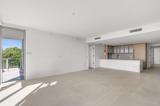 2200 Brickell Avenue 416, Miami, FL 33129