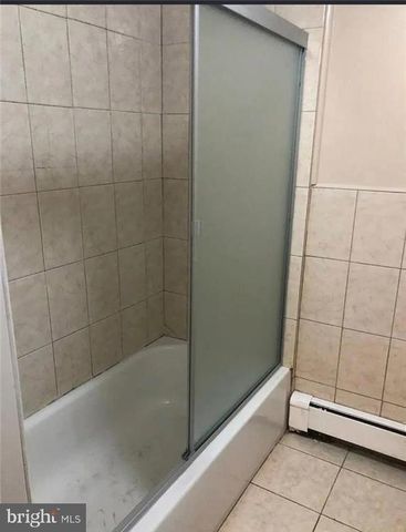 806 CARLTON AVE, Bethlehem, PA 18015