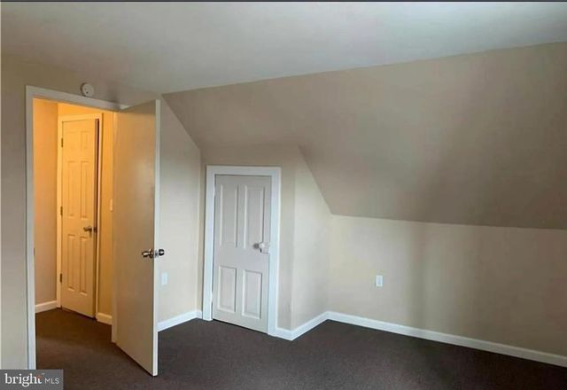 806 CARLTON AVE, Bethlehem, PA 18015