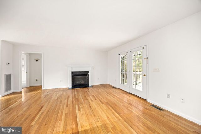 156 CHAPEL BRANCH, Hebron, MD 21830