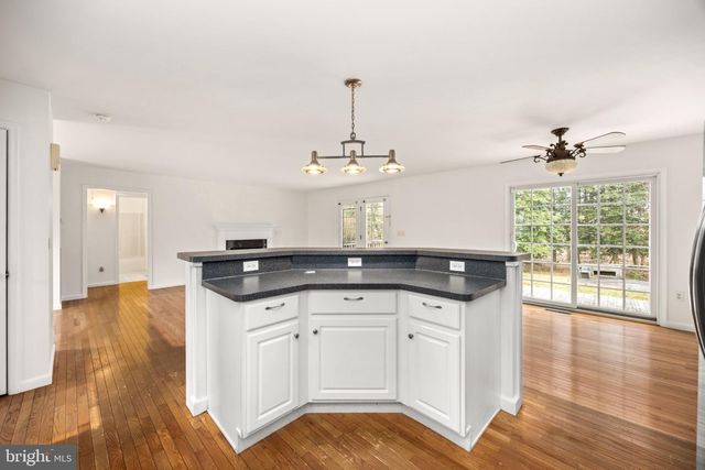 156 CHAPEL BRANCH, Hebron, MD 21830