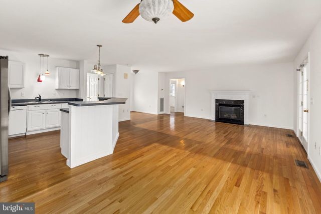 156 CHAPEL BRANCH, Hebron, MD 21830