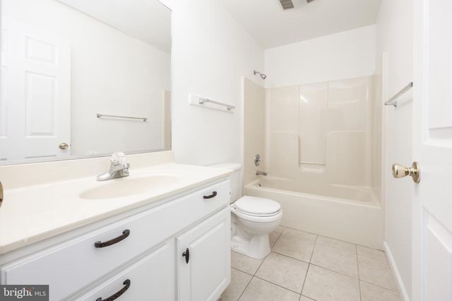 156 CHAPEL BRANCH, Hebron, MD 21830