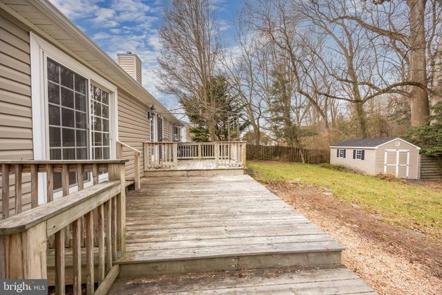 156 CHAPEL BRANCH, Hebron, MD 21830