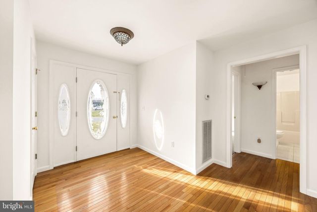 156 CHAPEL BRANCH, Hebron, MD 21830