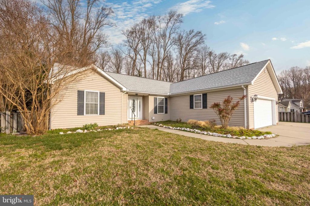 156 CHAPEL BRANCH, Hebron, MD 21830