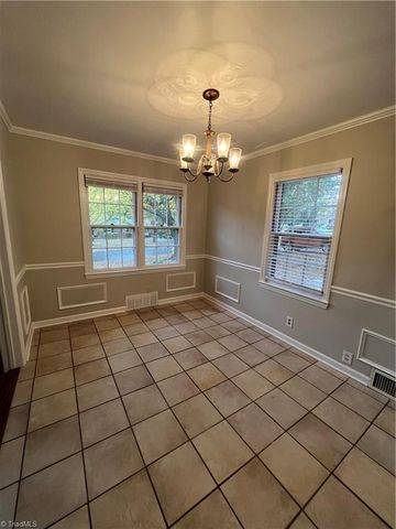 1184 Lamont Drive, Winston-salem, NC 27103