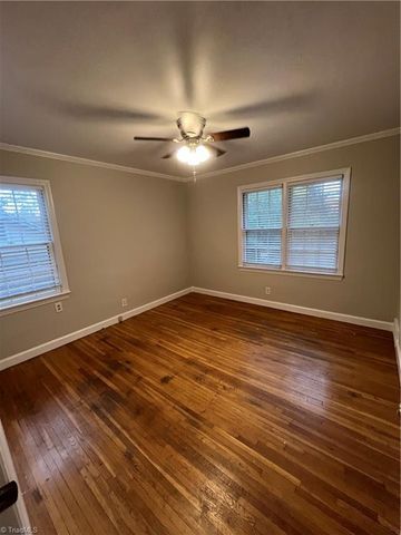 1184 Lamont Drive, Winston-salem, NC 27103