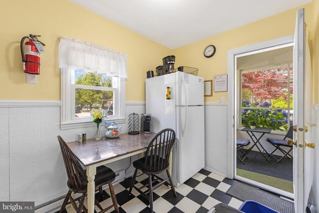 312 CONGRESS ST #1, Cape May, NJ 08204