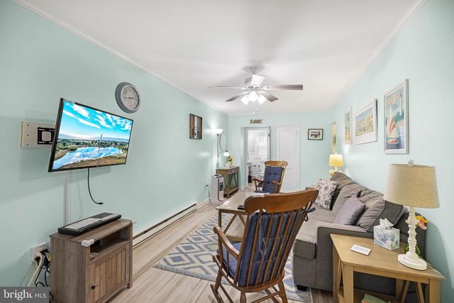312 CONGRESS ST #1, Cape May, NJ 08204