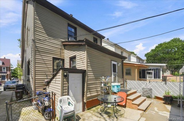 11611 207th Street, Cambria Heights, NY 11411