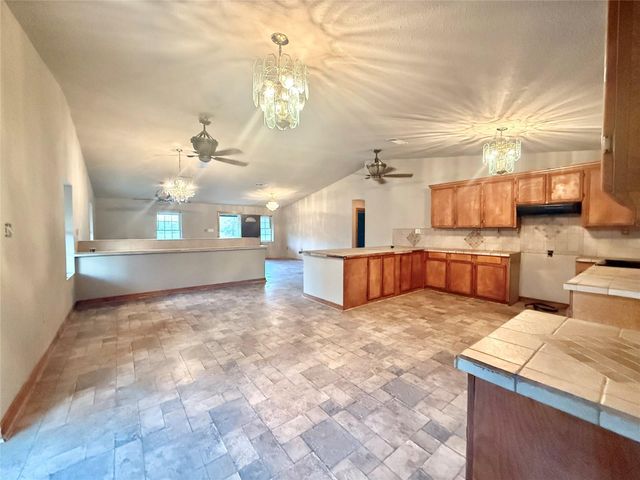 14899 Highway 62 N, Orange, TX 77632