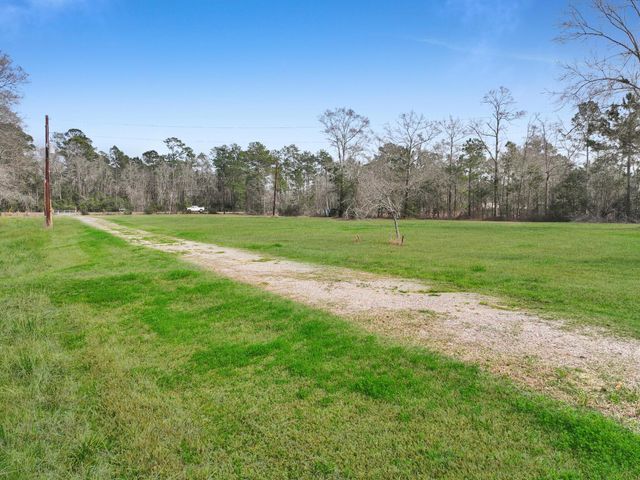 14899 Highway 62 N, Orange, TX 77632