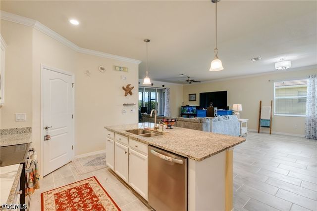 16138 Palmetto Prairie DR, Alva, FL 33920