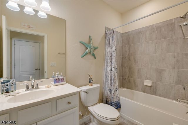 16138 Palmetto Prairie DR, Alva, FL 33920