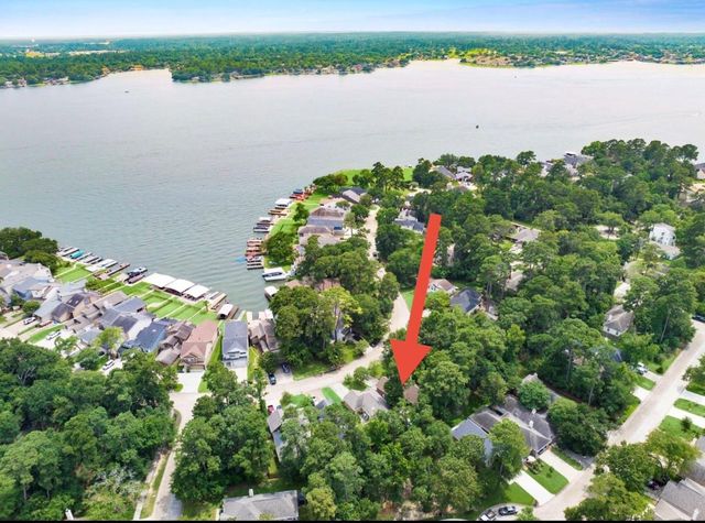 11318 Twain Drive, Montgomery, TX 77356