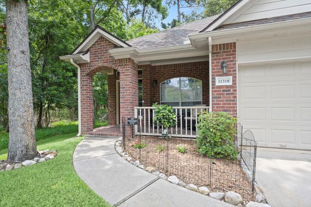 11318 Twain Drive, Montgomery, TX 77356