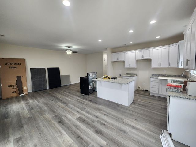 6135 Warren Newcomb DR, Radford, VA 24141