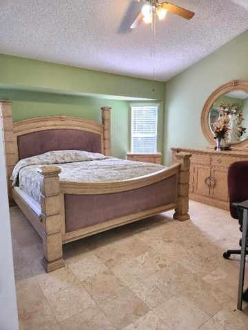 721 SW Swan Avenue, Port St. Lucie, Port St Lucie, FL 34983