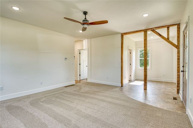 1239 Old 35, Xenia, OH 45385