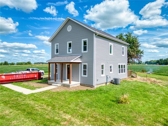 1239 Old 35, Xenia, OH 45385