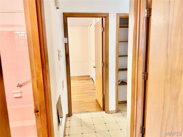 1019 Active Drive, St Louis, MO 63146