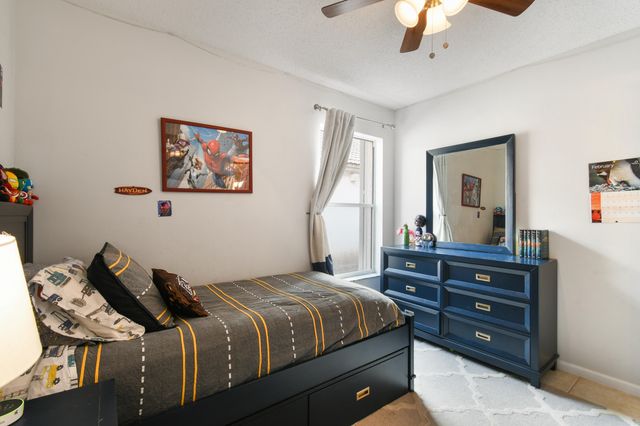 409 Woodview Circle, Palm Beach Gardens, FL 33418