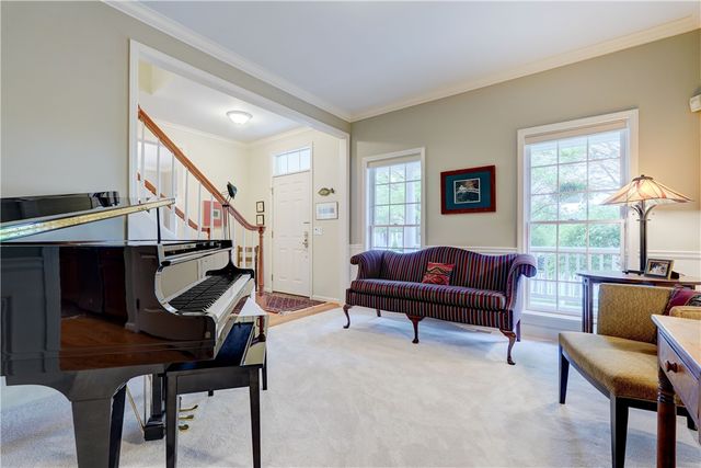 2 Founders Green, Pittsford, NY 14534