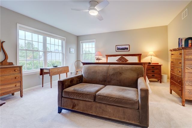 2 Founders Green, Pittsford, NY 14534